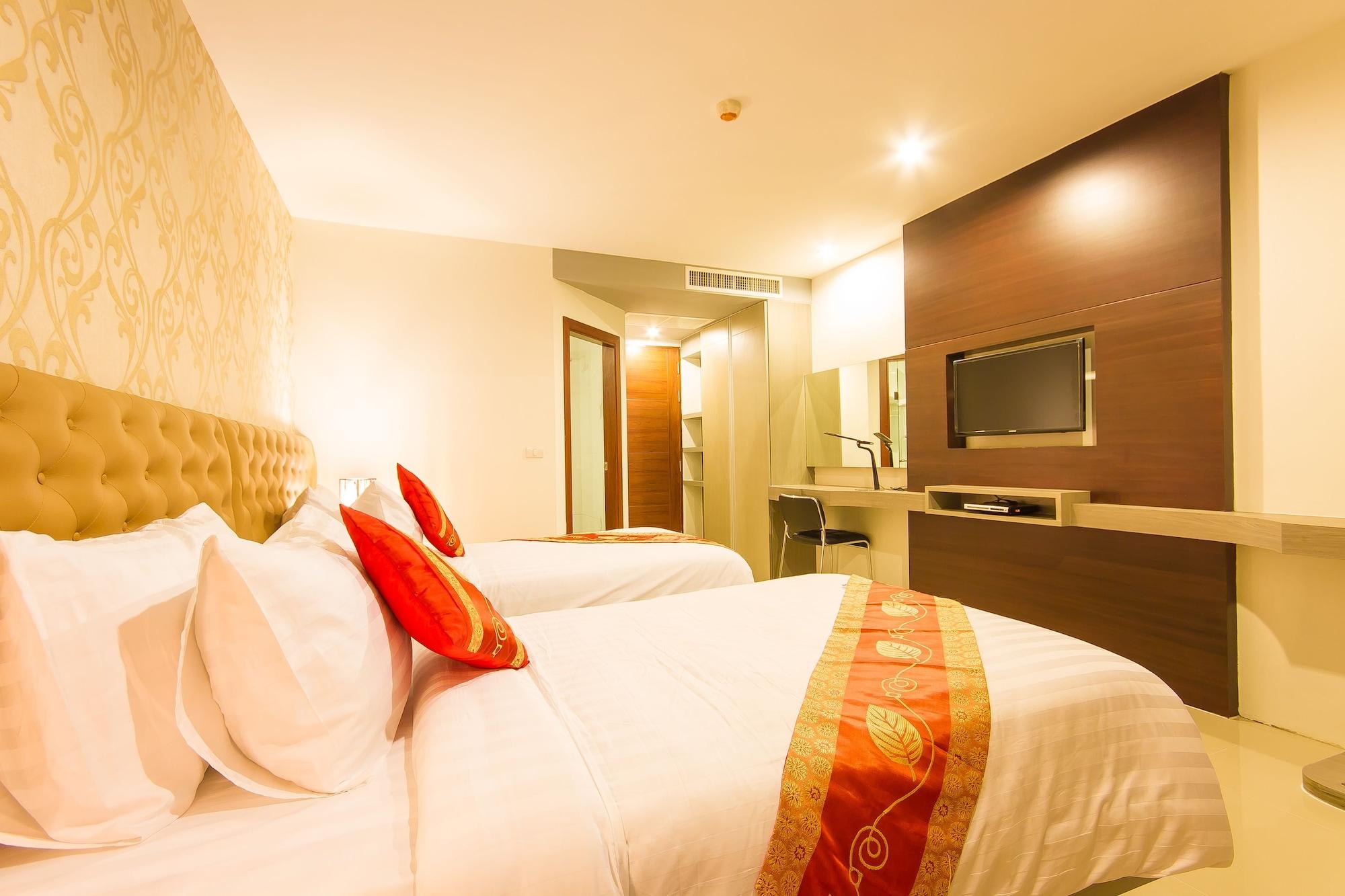 Hemingways Silk Hotel Patong Exteriér fotografie