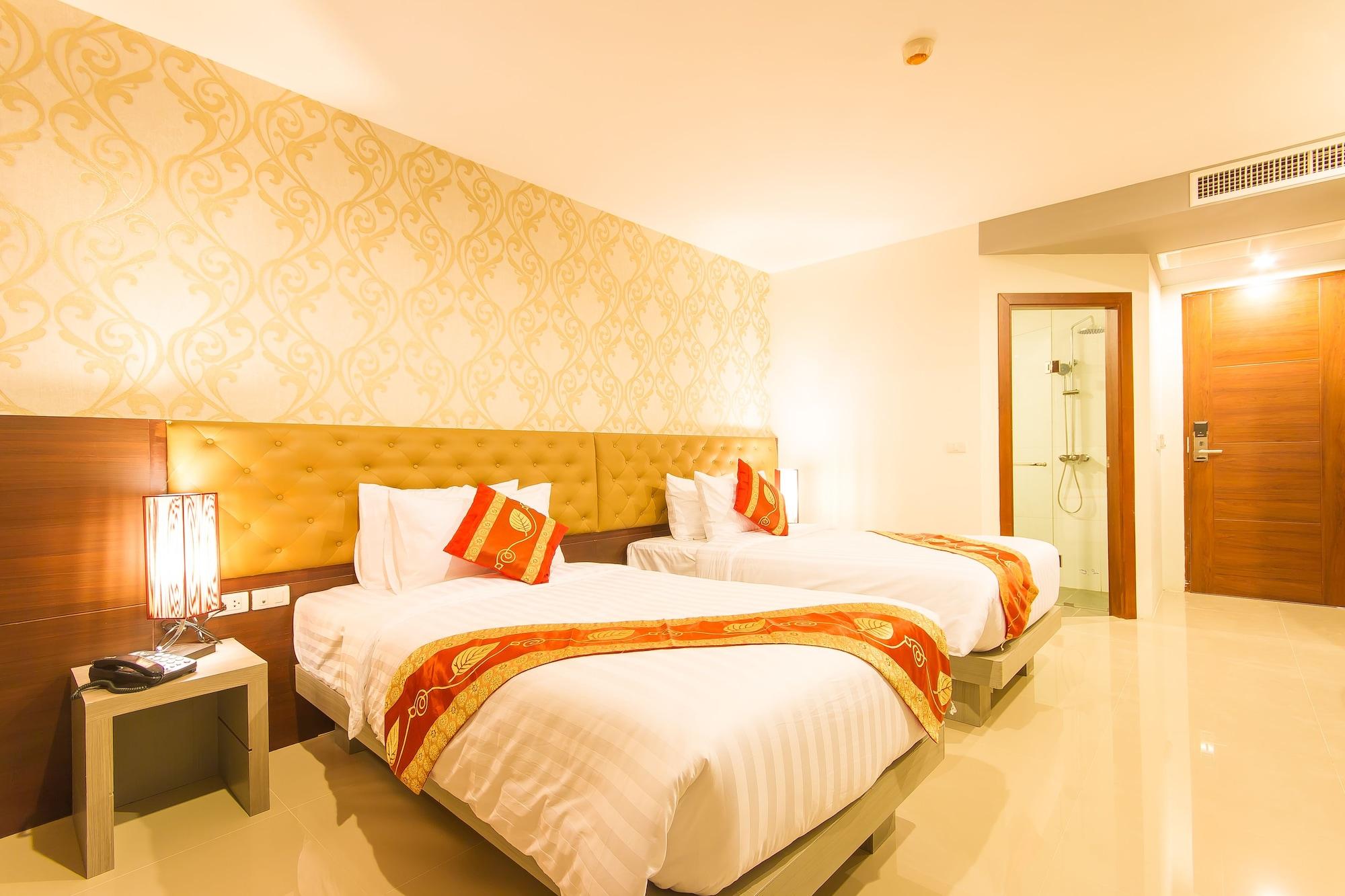 Hemingways Silk Hotel Patong Exteriér fotografie