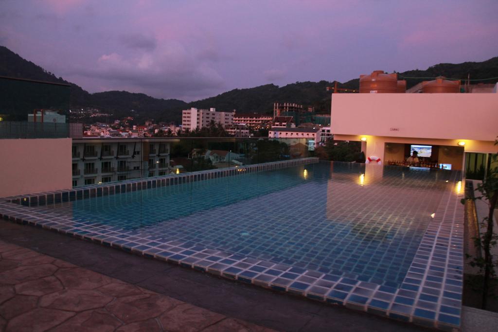 Hemingways Silk Hotel Patong Exteriér fotografie
