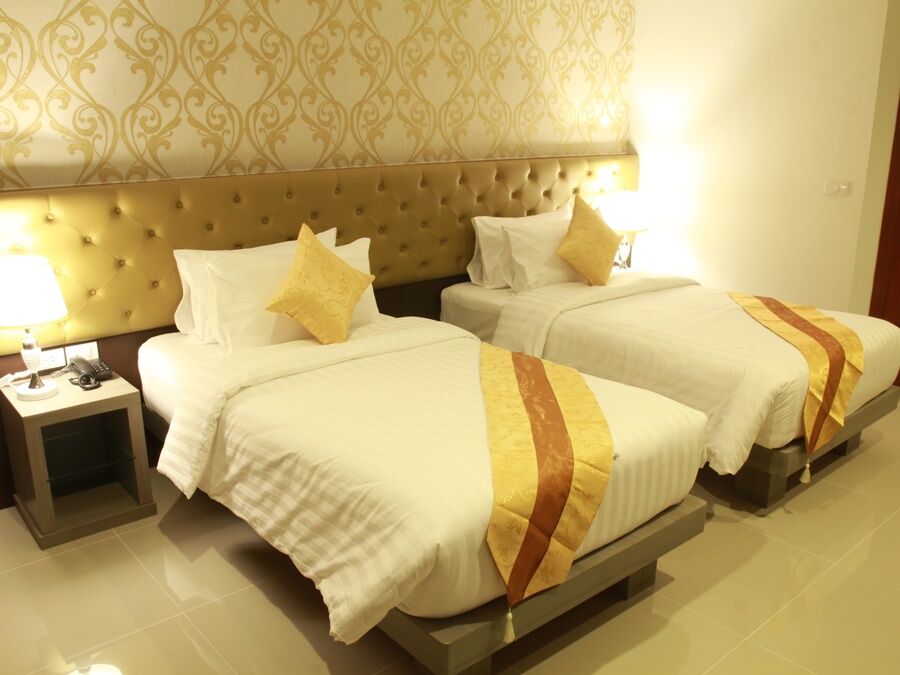 Hemingways Silk Hotel Patong Exteriér fotografie